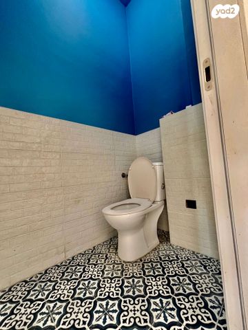 חנויות/ שטח מסחרי, הרצל, ראשון לציון