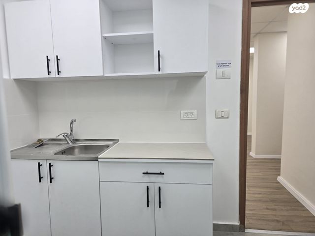 משרדים, דרך בן גוריון 24, נחלת גנים, רמת גן