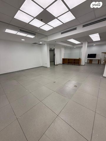 משרדים, רמת גן