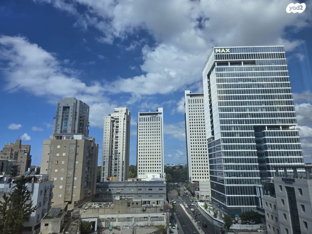 משרדים, דרך בן גוריון 24, נחלת גנים, רמת גן