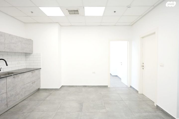 משרדים, מרכז העיר, חדרה