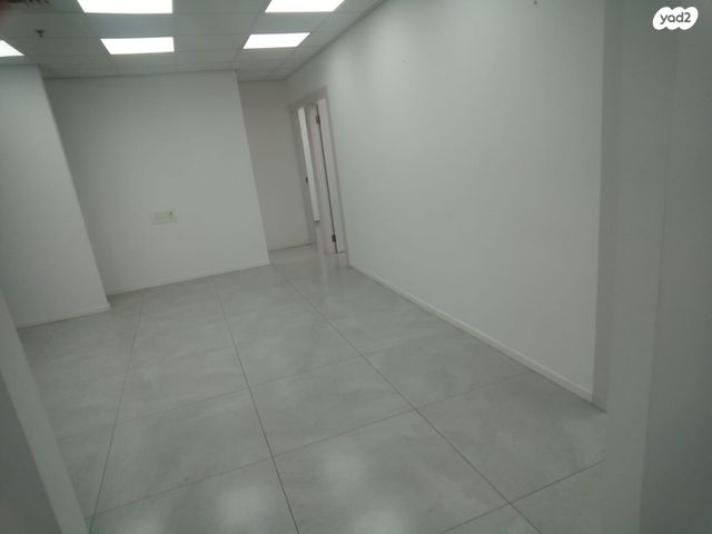 משרדים, עפולה