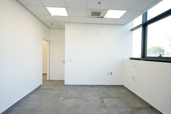 משרדים, מרכז העיר, חדרה