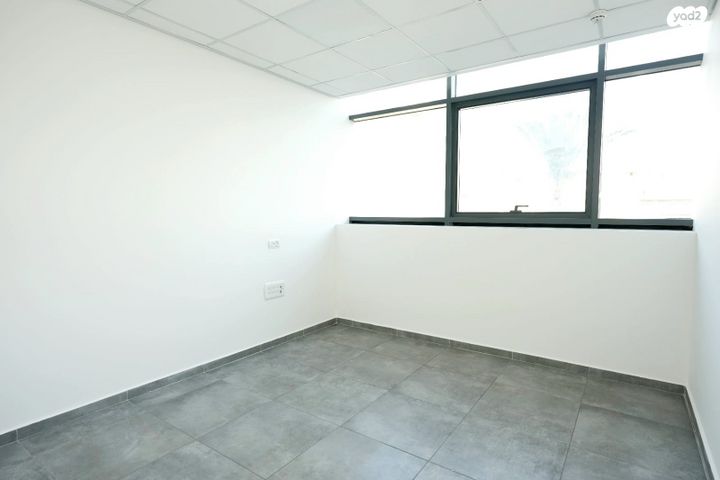 משרדים, מרכז העיר, חדרה