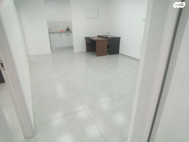 משרדים, עפולה