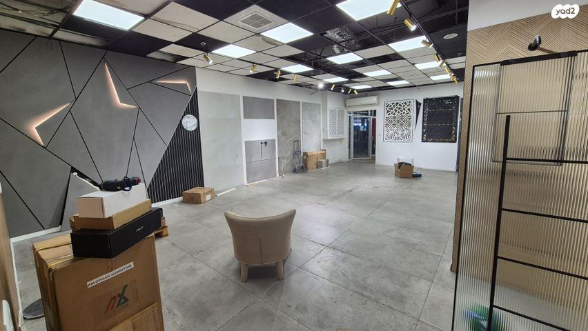 מבני תעשיה, מב"ת מערב, אזור תעשייה חדש, ראשון לציון