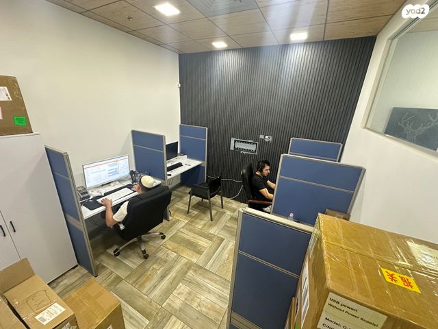 משרדים, הפארק הטכנולוגי, מודיעין מכבים רעות