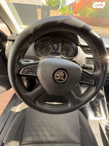 סקודה אוקטביה 