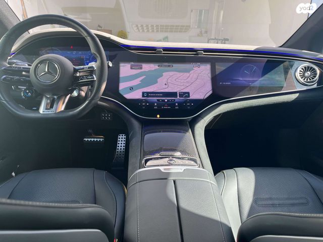 מודעת רכב מרצדס-בנץ EQE