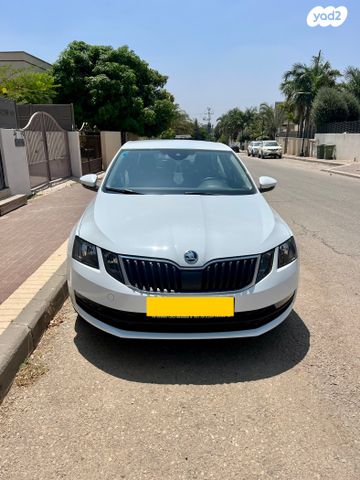 סקודה אוקטביה