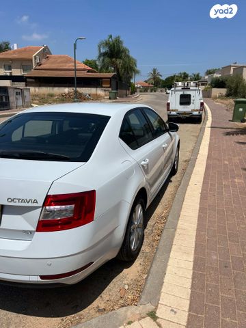 סקודה אוקטביה