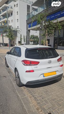 מודעת רכב יונדאי i30