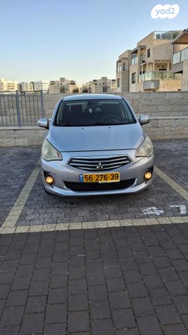 מודעת רכב מיצובישי אטראז'