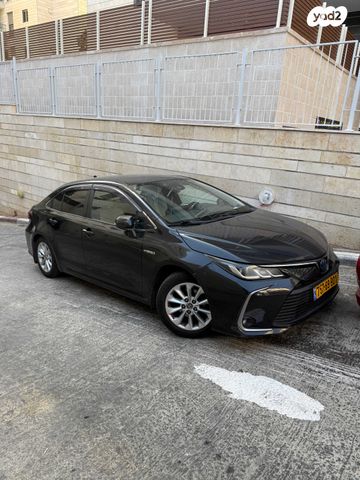 מודעת רכב טויוטה קורולה