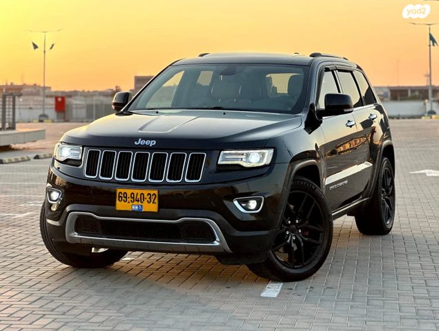 מודעת רכב ג'יפ גרנד צ'ירוקי