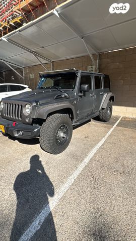 מודעת רכב ג'יפ רנגלר