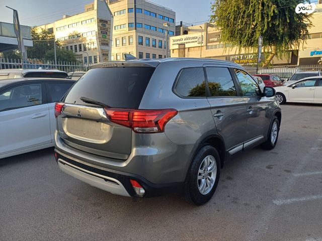 מודעת רכב מיצובישי אאוטלנדר 2