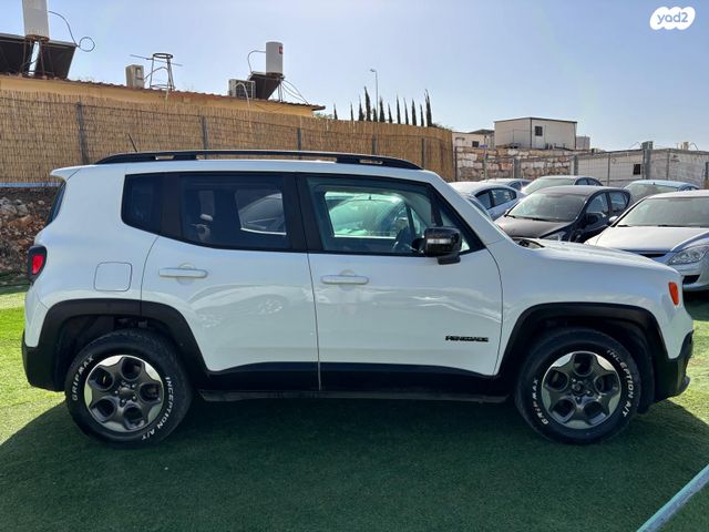 מודעת רכב ג'יפ רנגייד