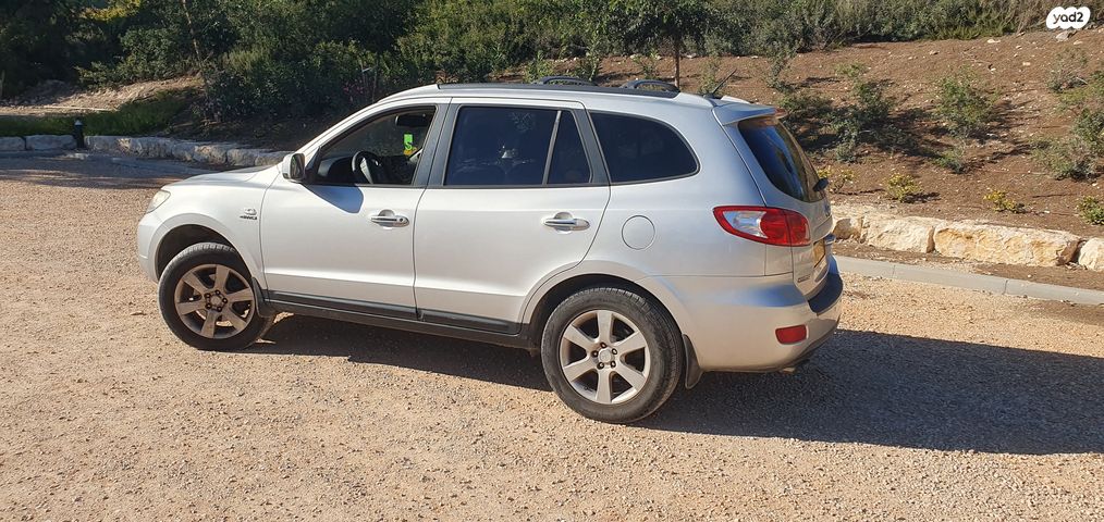 יונדאי סנטה פה