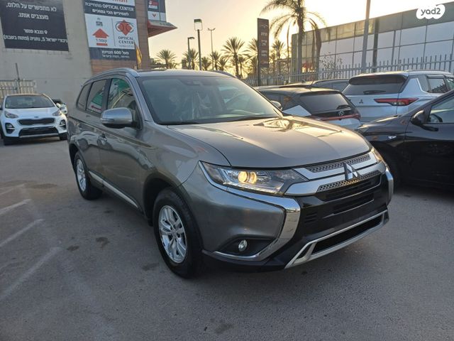 מודעת רכב מיצובישי אאוטלנדר 1