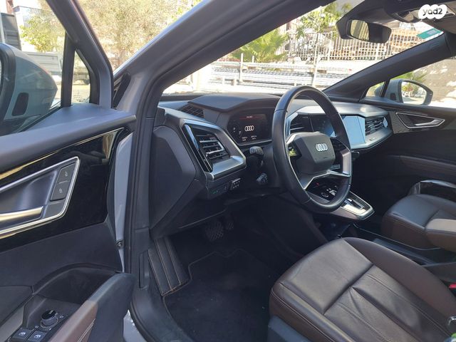 אאודי Q4 e-tron