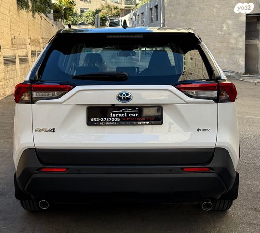 טויוטה RAV4