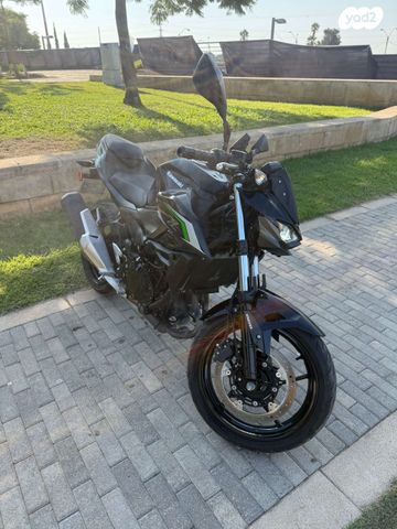 קאוואסאקי Z500