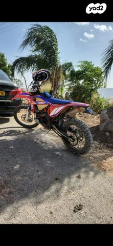 מודעת רכב בטא RR300