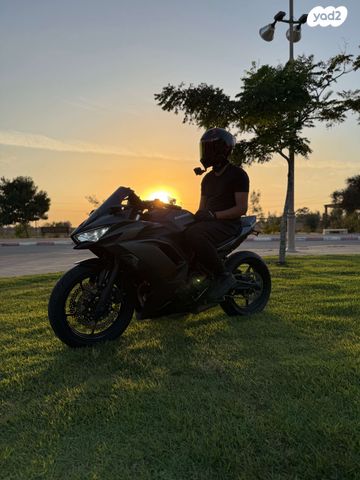 קאוואסאקי נינג'ה 650