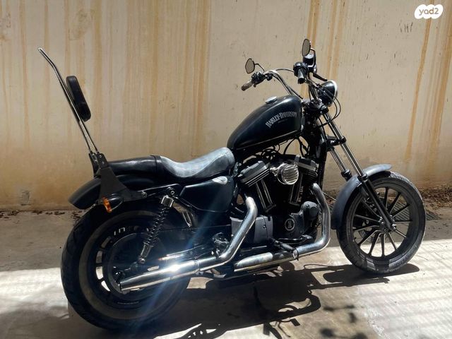 הרלי דיווידסון איירון 883