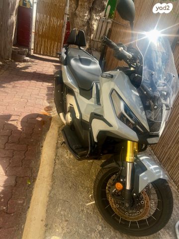 הונדה X-ADV750