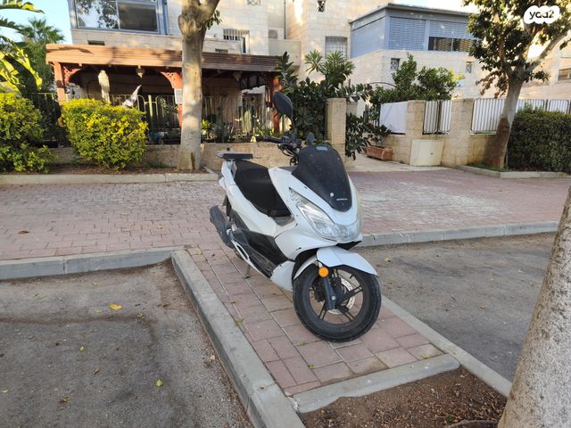 הונדה PCX 125