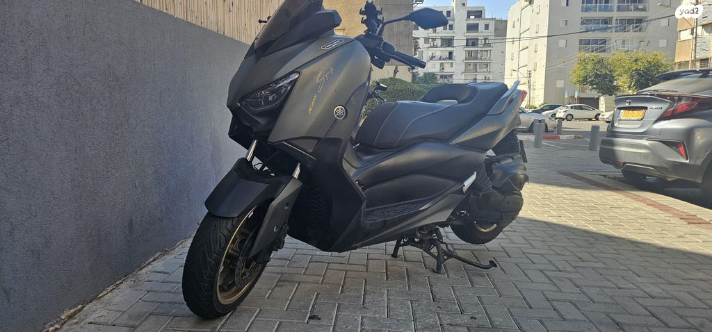 ימאהה XMAX 400 Tech MAX