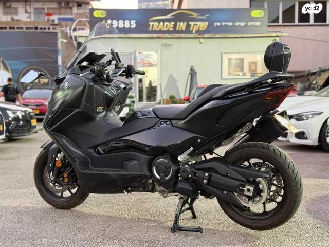 ימאהה Tmax 560 Tech