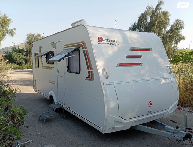 מודעת רכב נגרר (קראוון נגרר)