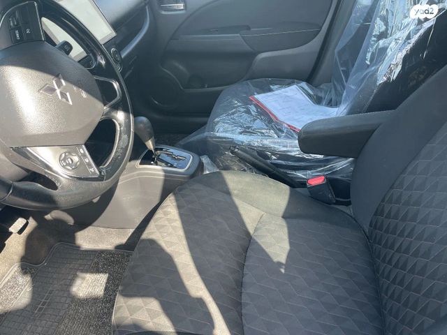 מיצובישי ספייס סטאר