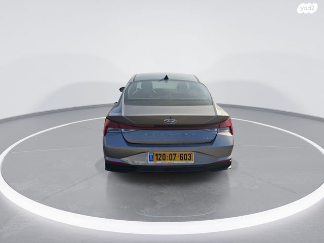 יונדאי אלנטרה