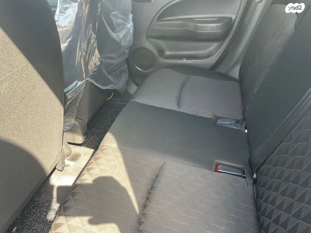 מיצובישי ספייס סטאר