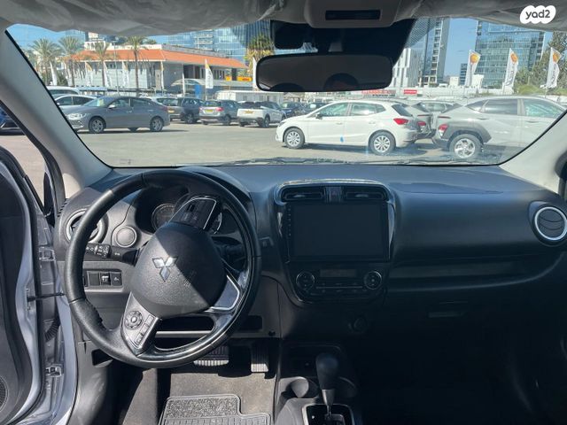 מיצובישי ספייס סטאר