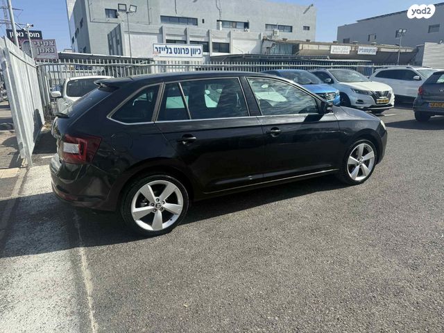 סקודה ראפיד