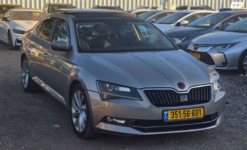 מודעת רכב סקודה סופרב