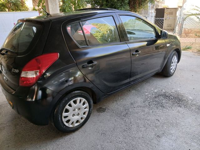 מודעת רכב יונדאי i20