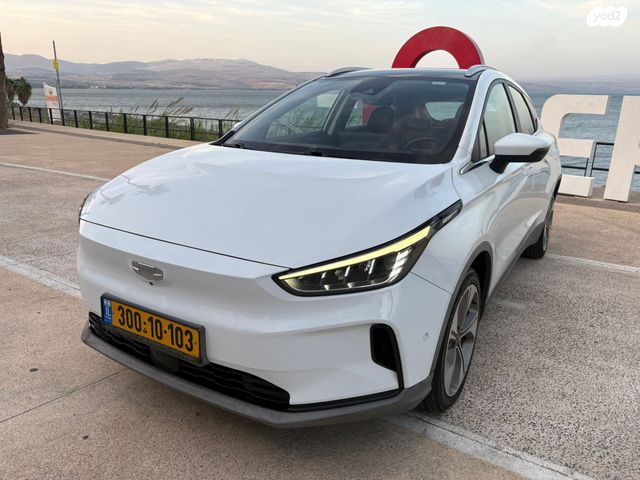 מודעת רכב ג׳ילי Geometry C