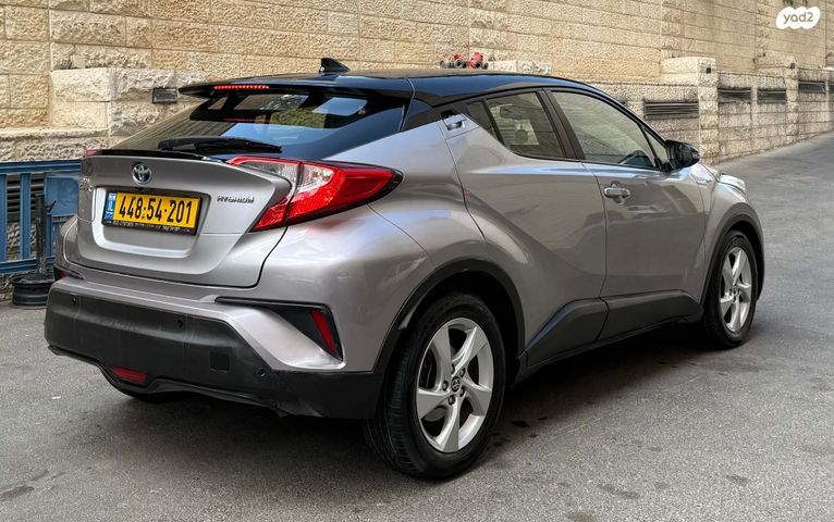 טויוטה C-HR