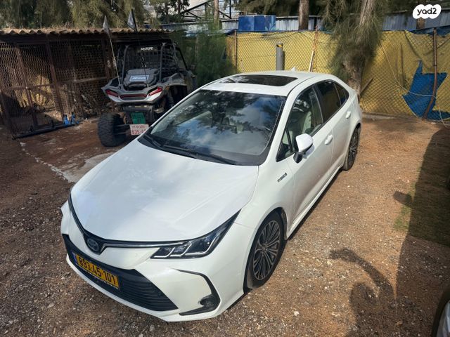 טויוטה קורולה