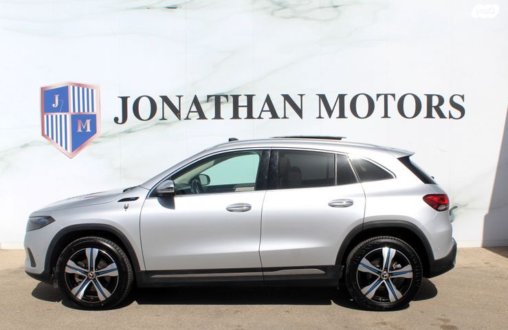 מודעת רכב מרצדס-בנץ EQA 2