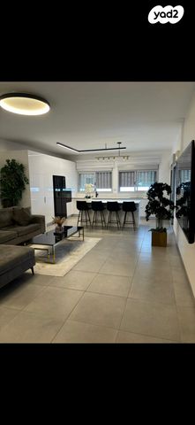 דירה, דולב 6, יצחק שמיר, נהריה