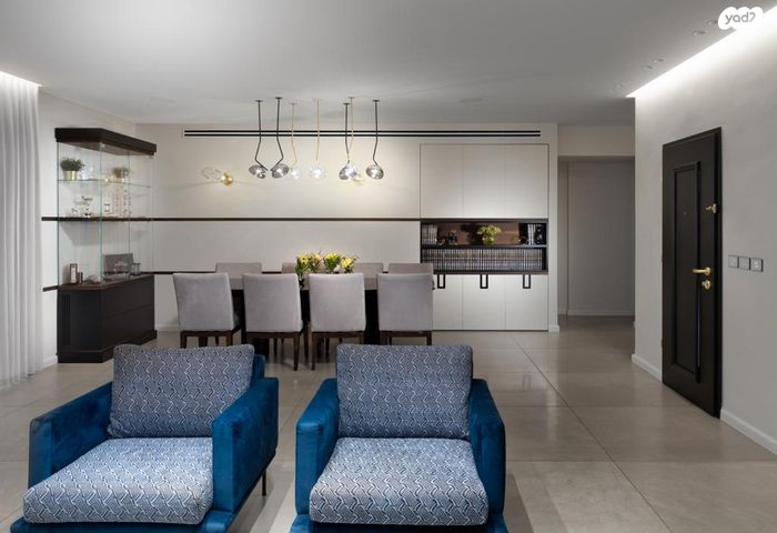 גג/ פנטהאוז, זכרון משה 8, המרכז השקט / מרכז העיר, פתח תקווה