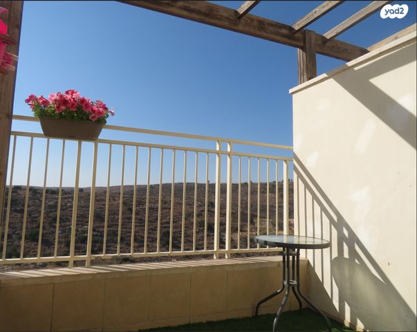 דירה, חזון אי"ש 10, מתיתיהו מזרח, מודיעין עילית