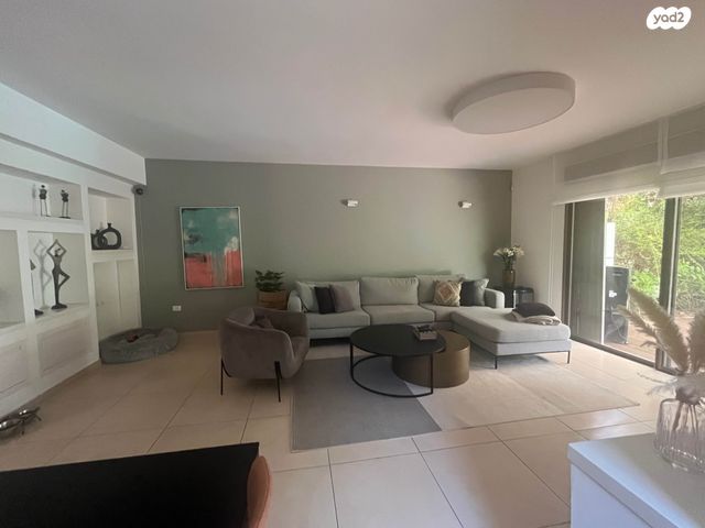 דו משפחתי, משעול האשכולות 8, נווה משה, עתלית